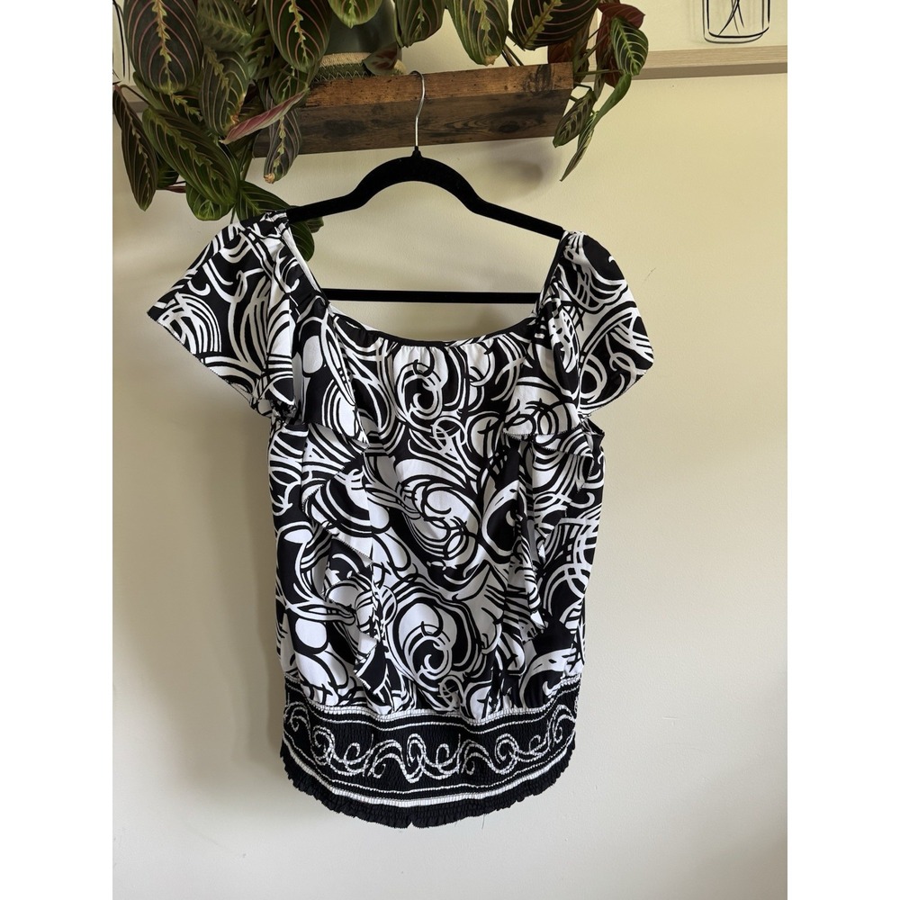 White House‎ Black Market 100% Silk Swirl Ruffle Smocked Hem Blouse Top M